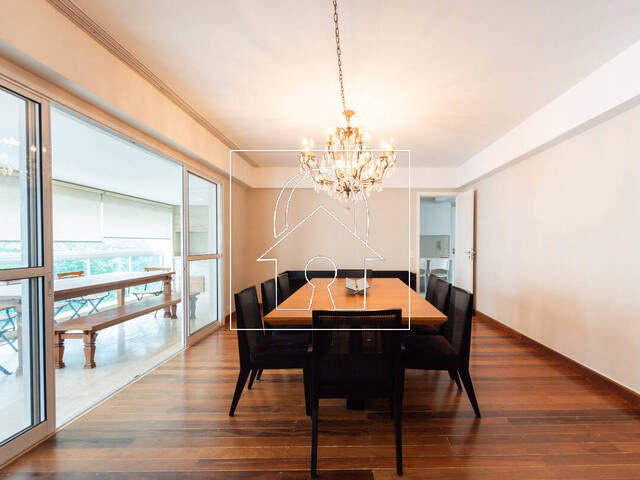 Venda em Indianópolis - São Paulo