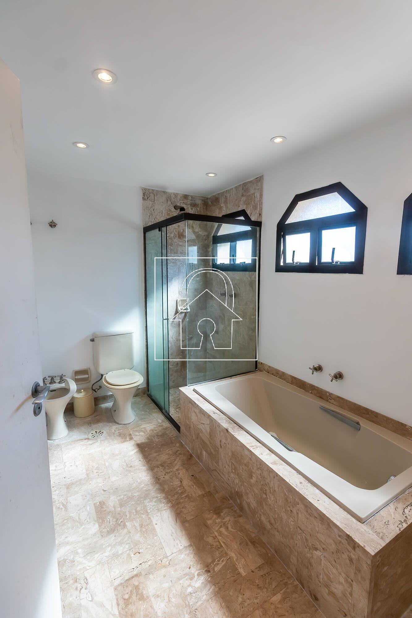 Apartamento, 3 quartos, 240 m² - Foto 29