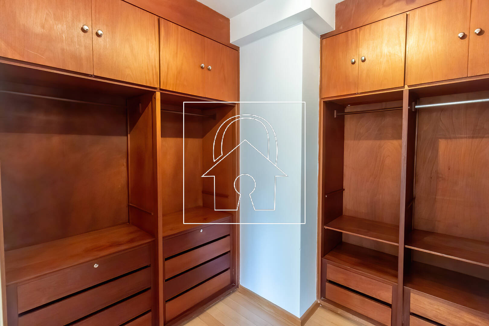Apartamento, 3 quartos, 240 m² - Foto 32