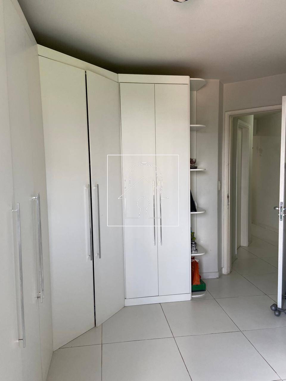 Apartamento à venda com 2 quartos, 67m² - Foto 5