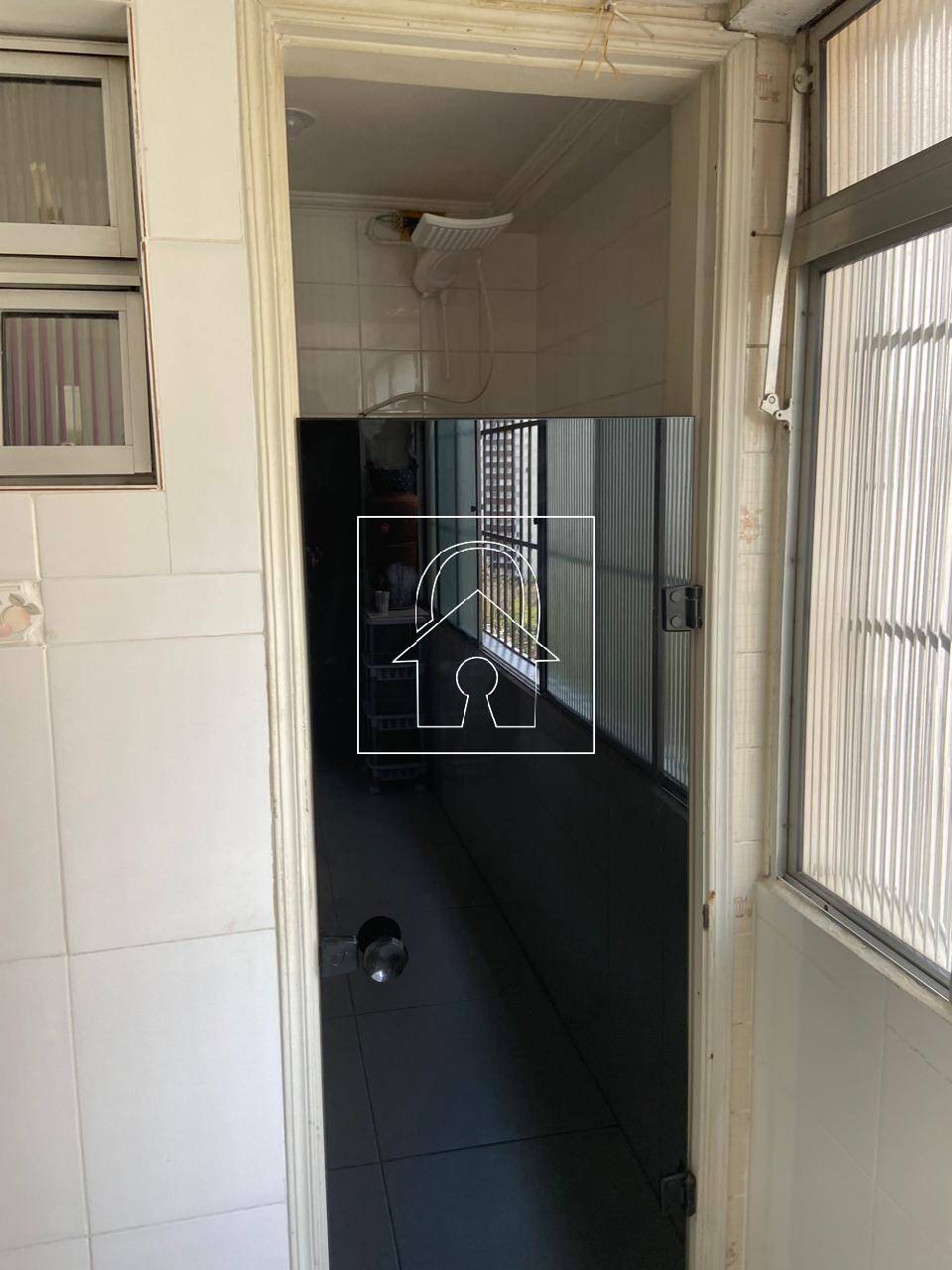 Apartamento à venda com 2 quartos, 67m² - Foto 12