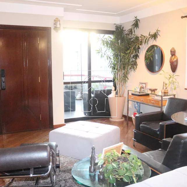 Apartamento, 4 quartos, 220 m² - Foto 1