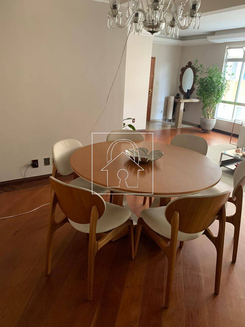 Apartamento, 3 quartos, 212 m² - Foto 2
