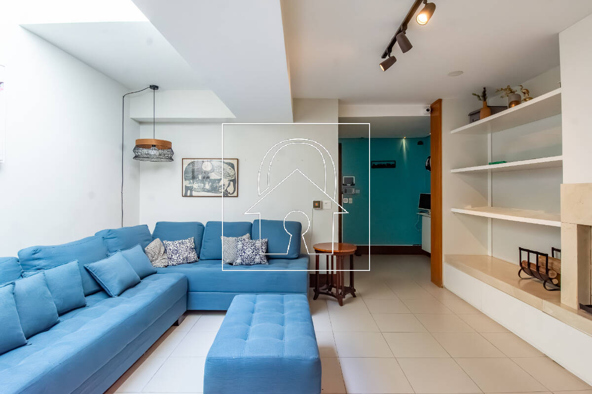 Casa, 3 quartos, 220 m² - Foto 1