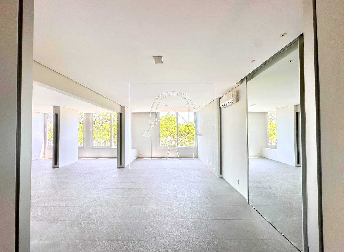 Apartamento, 3 quartos, 227 m² - Foto 1