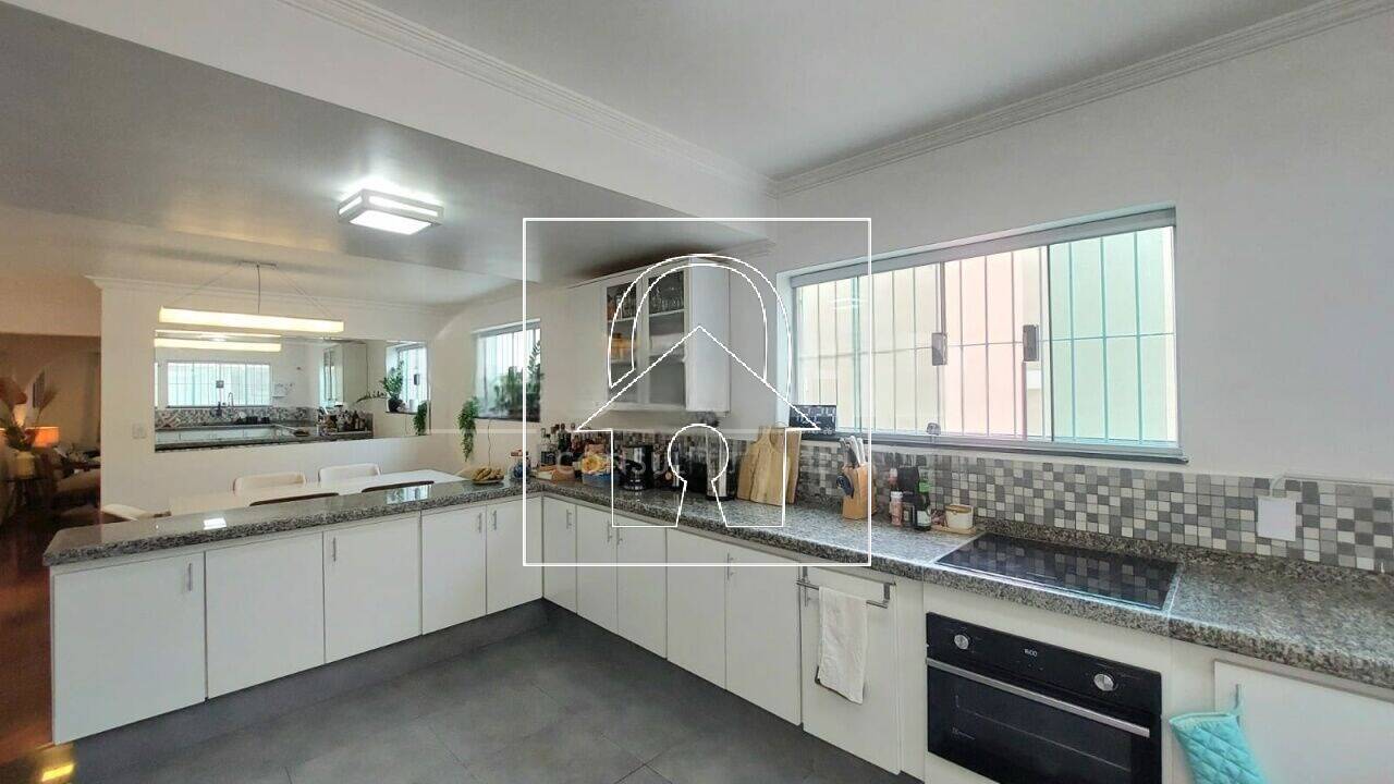 Sobrado, 3 quartos, 268 m² - Foto 4