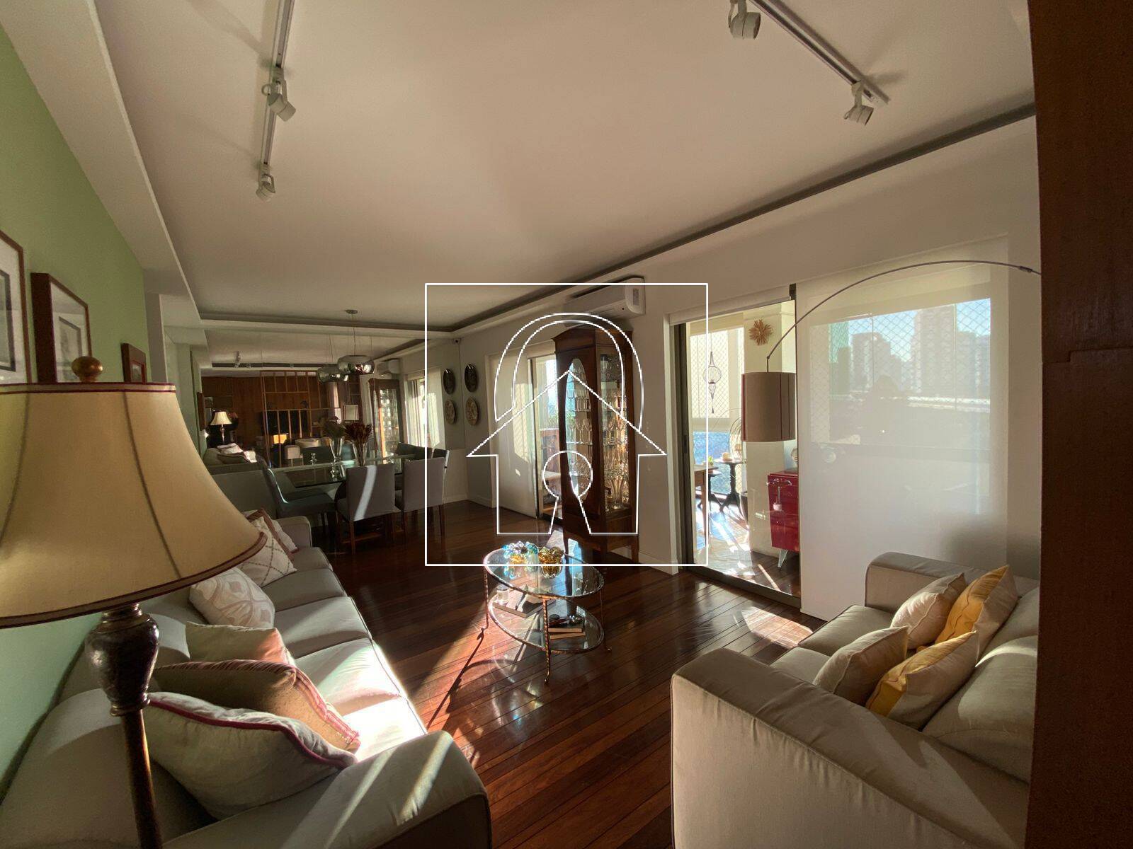Apartamento, 3 quartos, 147 m² - Foto 2